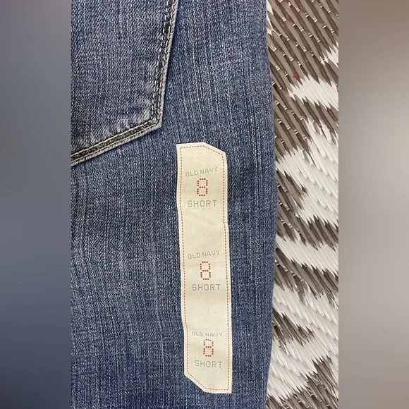 OLD NAVY NWT The Sweetheart Jeans 8 Short Classic Rise Slim Boot-cut Stretch - Picture 6 of 7